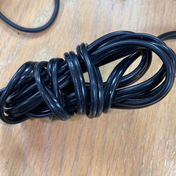 Adlx90nlc2a power adapter for Lenovo - Picture 5 of 8